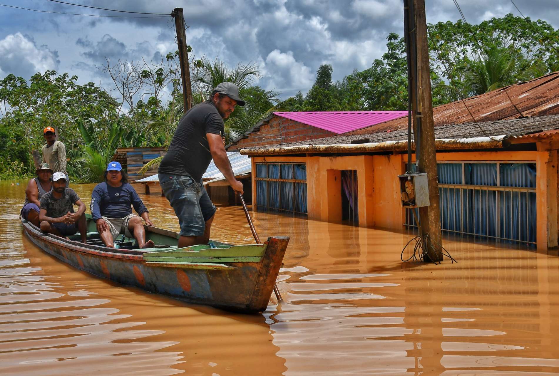 BOLIVIA-RAINS-FLOOD