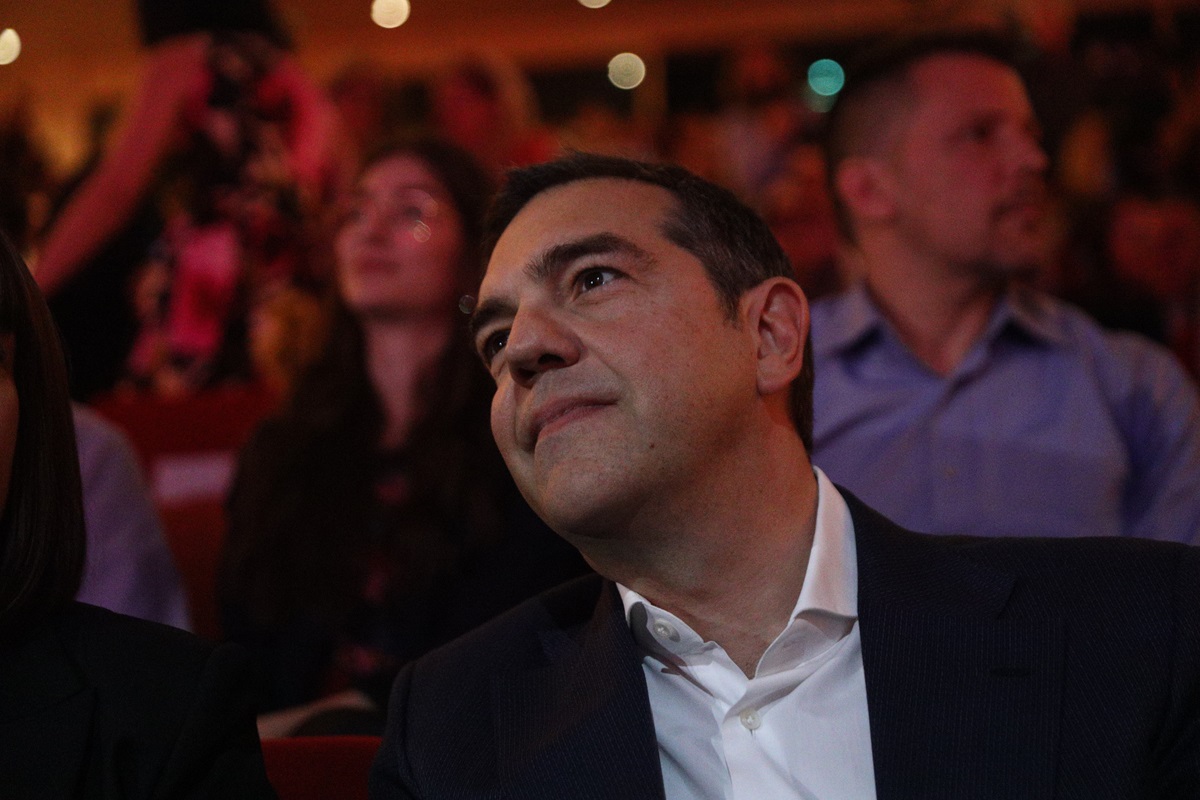 syriza tsipras 190424 (1)