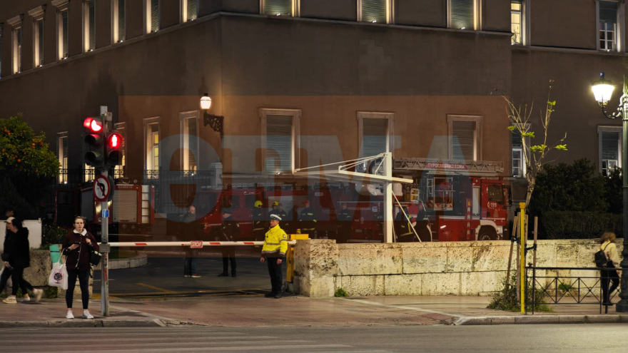 Ταυτοποιήθηκε ο φαρσέρ που έστειλε μήνυμα στο 112 για βόμβα στη Βουλή