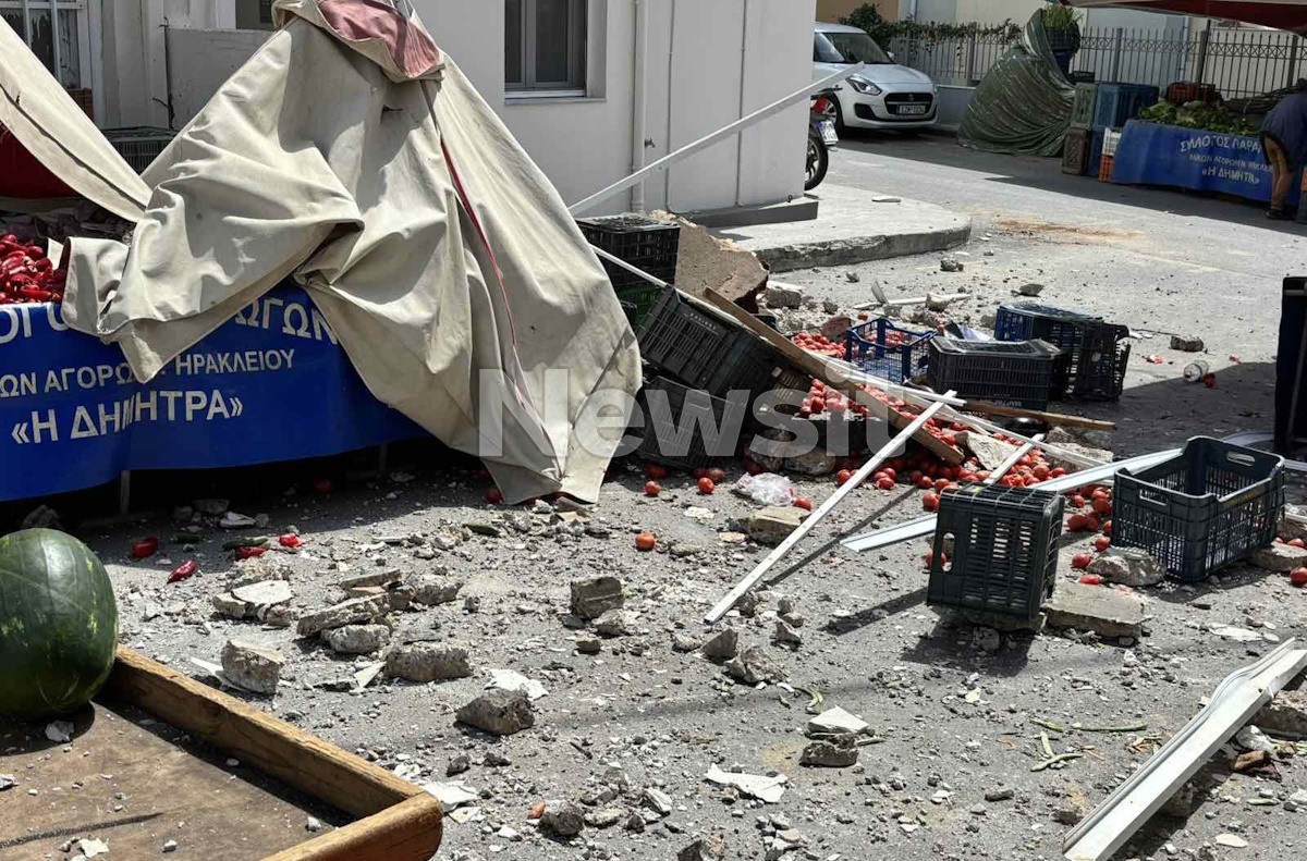 Πτώση μπαλκονιού σε πάγκο λαϊκής αγοράς