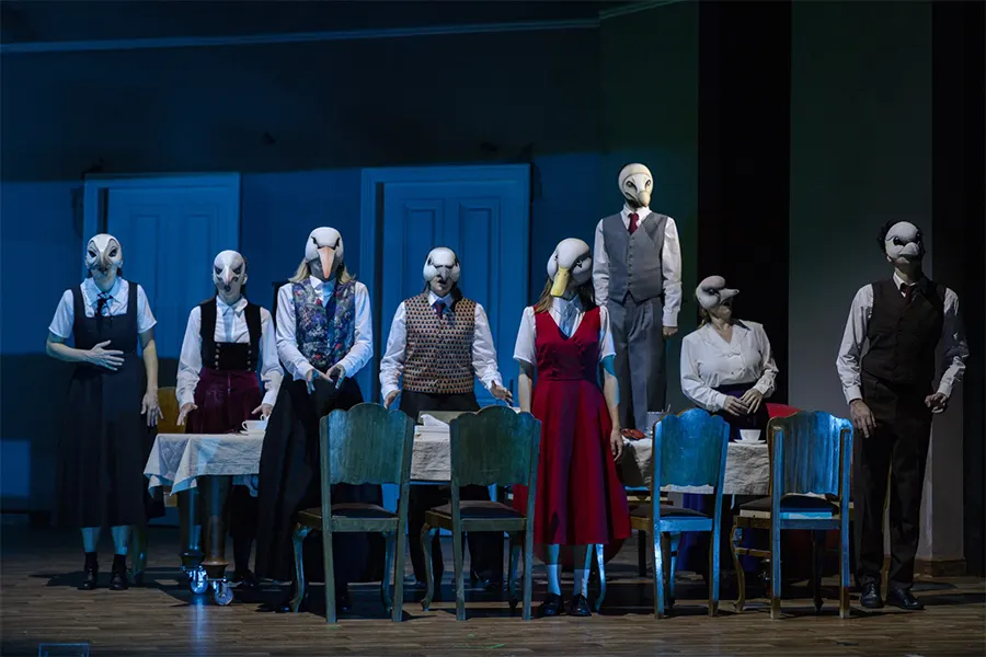 «Περιπέτειες της Αλίκης στη Χώρα των Θαυμάτων» από την Παιδική Σκηνή του Εθνικού Θεάτρου