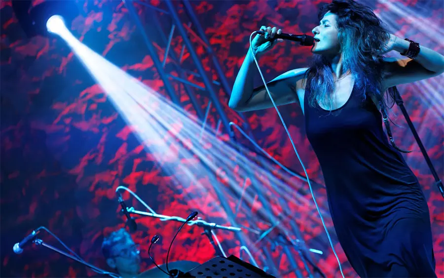 Τα Υπόγεια Ρεύματα και η Αγγελική Τουμπανάκη στο Κύτταρο