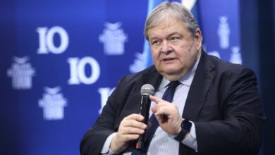 Συνταγματική-αναθεώρηση:-Κάηκε-η…-«συναίνεση»