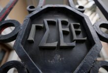 Εκλογές-ΕΚΑ:-ΠΑΣΚΕ-εναντίον-(κάπως-σαν)-ΠΑΣΚΕ-και-στη-μέση-η…-αμήχανη-Χαριλάου-Τρικούπη