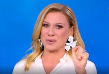 Κατερίνα-Καραβάτου:-«Είπα-όχι-σε-σχέσεις,-παρόλο-που-ήθελα-–-Σκέφτομαι-αν-κάνω-κακό-στα-παιδιά-μου»