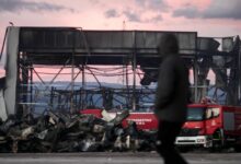 «Βιολάντα»:-Προσωρινά-κρατούμενος-ο-ιδιοκτήτης-του-εργοστασίου-–-Η-στιγμή-της-σύλληψής-του-(video)