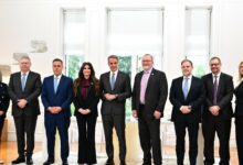 Έπεσαν-οι-υπογραφές-με-την-chevron-για-τις-γεωτρήσεις-σε-Κρήτη-και-Πελοπόννησο