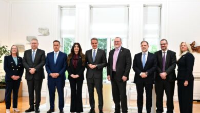 Έπεσαν-οι-υπογραφές-με-την-chevron-για-τις-γεωτρήσεις-σε-Κρήτη-και-Πελοπόννησο