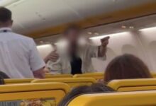 Μεθυσμένος-επιβάτης-προκαλεί-χάος-σε-πτήση-της-ryanair-–-Απομακρύνθηκε-από-την-αστυνομία-(video)