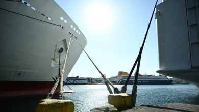 Σε-24ωρη-απεργία-η-ΠΝΟ-στις-28-Φεβρουαρίου-–-Δένουν-τα-πλοία-στη-μνήμη-των-θυμάτων-των-Τεμπών