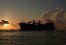 Πώς-γκάφα-με-ένα-email-αποκάλυψε-δίκτυο-«φάντασμα»-που-διακίνησε-ρωσικό-πετρέλαιο-90-δισ.-δολαρίων