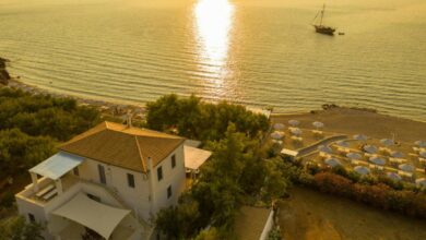 Μπραντ-Πιτ:-Αυτό-είναι-το-σπίτι-που-μένει-μαζί-με-τη-σύντροφό-του-στην-Ύδρα-(photos/videos)