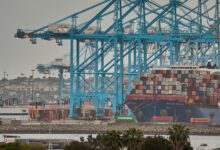 Τι-μπορεί-να-κάνει-ο-Τραμπ-μετά-την-απόφαση-του-Ανωτάτου-Δικαστηρίου-για-τους-δασμούς;