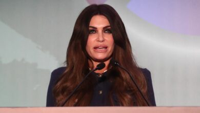 Συνάντηση-της-Κίμπερλι-Γκίλφοϊλ-με-Αμερικανούς-Γερουσιαστές