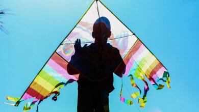 Φιλοπάππου:-Γέμισε-ο-λόφος-με-πολύχρωμους-χαρταετούς