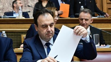 Παραδοχή-Παπαστεργίου-για-Βιολάντα:-Η-τελευταία-μου-υπογραφή-ήταν-το-2011-(video)