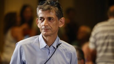 Ο-Καρανίκας-συνεχίζει-την-υπεράσπιση-στον-Άδωνι:-«Δεν-διαλύεται-η-Υγεία,-αλλάζει-στρατηγική»-(video)