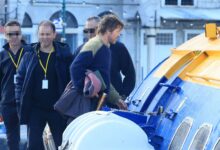 Το-γύρισμα-με-vintage-δελφίνι-στην-Ύδρα-για-το-«the-riders»-με-πρωταγωνιστή-τον- Μπραντ-Πιτ