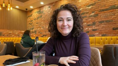 Αγγελική-Στόγια:-Ποια-είναι-η-Ελληνίδα-που-διεκδικεί-μια-θέση-στο-Βρετανικό-Κοινοβούλιο