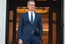 Κυβέρνηση-και-εκλογές:-Το-πολυπαραγοντικό-πρόβλημα,-ο-«μουντζούρης»-και-τα-μέτρα