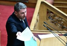 Ανδρουλάκης-στον-Μητσοτάκη-για-υποκλοπές:-Θα-λογοδοτήσετε-και-θα-είναι-μέρα-μεσημέρι