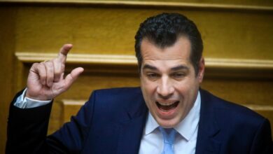 Ο-Πλεύρης-τιμά τον-Γράμμο-και-το-Βίτσι-–-Νέο-εμφυλιοπολεμικό-παραλήρημα-στη-Βουλή