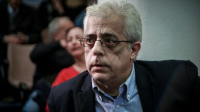 Σοφιανός-στο-Δημοτικό-Συμβούλιο-της-Αθήνας:-Οι-φωτογραφίες-των-200-ανήκουν-στην-Καισαριανή