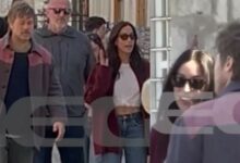 Ο-Μπραντ-Πιτ-ευδιάθετος-με-τη-σύντροφό-του-στην-Ύδρα: -Ποια-είναι-η-33χρονη-Ίνες-ντε-Ραμόν