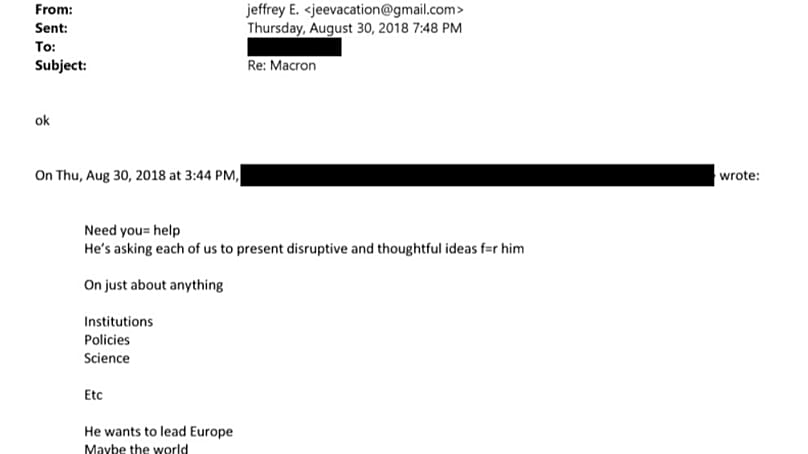 Ένας επεξεργασμένος χρήστης λέει ότι ο Μακρόν "θέλει να ηγηθεί της Ευρώπης, ίσως και του κόσμου".
