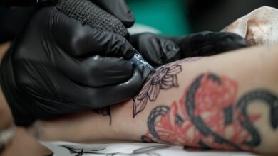 Τατουάζ:-Μπορούν-να-επηρεάσουν-την-όραση;-–-Τι-σημαίνει-αυτό-για-όσους-έχουν-κάνει-δερματοστιξία;