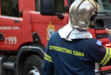 Αμφιάλη:-Διαμέρισμα-τυλίχτηκε-στις-φλόγες-–-Πρόλαβαν-και-βγήκαν-οι-ένοικοι