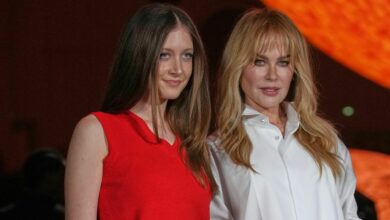 Νικόλ-Κίντμαν:-Τα-αρνητικά-σχόλια-για-την-πασαρέλα-της-κόρης-της-–-«Περπατά-σαν-πόνι»-(video)