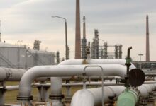 ft:-Η-ΕΕ-καλεί-την-Ουκρανία-να-επιτρέψει-τη-μεταφορά-ρωσικού-πετρελαίου-σε-Ουγγαρία-και-Σλοβακία