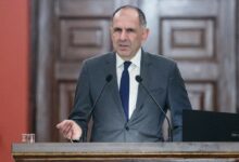 «Καρφιά»-Γεραπετρίτη-σε-Σαμαρά-που-«στρεβλώνει-την-αλήθεια»