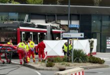 Τραγωδία-στην-Αυστρία:-Τρόλεϊ-εισέβαλε-σε-σουπερμάρκετ-–-Τουλάχιστον-ένας-νεκρός