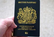 Εξαιρούνται-οι-Βρετανοί-τουρίστες-στην-Ελλάδα-από-τον-βιομετρικό-έλεγχο,-προβληματισμός-στην-ΕΕ