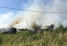 Φωτιά-τώρα-σε-μάντρα-οικοδομικών-υλικών-στη-Νέα-Είσοδο-Καλαμάτας,-δείτε-βίντεο