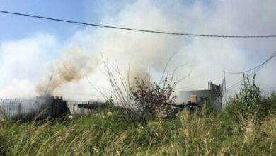 Φωτιά-τώρα-σε-μάντρα-οικοδομικών-υλικών-στη-Νέα-Είσοδο-Καλαμάτας,-δείτε-βίντεο