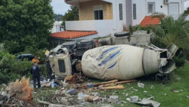 Μπετονιέρα-κατέληξε-σε-αυλή-σπιτιού-στη-Ρόδο,-δείτε-φωτογραφία