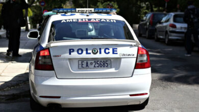 Συνελήφθη-άνδρας-που-είχε-αφήσει-την-4χρονη-κόρη-του-μόνη-της-στο-αυτοκίνητό-του