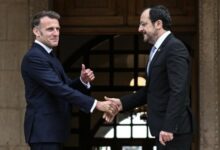 Με-υπόκρουση…-Μιχάλη-Βιολάρη-το-βίντεο-του-Μακρόν-για-τη-συνάντηση-με-τον-Χριστοδουλίδη