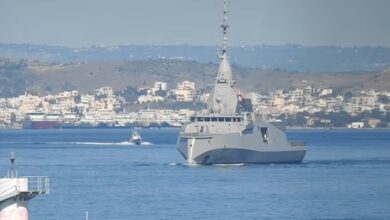 Στον-Πειραιά-για-πρώτη-φορά-η-φρεγάτα-Κίμων,-αύριο-το-πρωί-θα-την-επισκεφθούν-Μητσοτάκης-–-Μακρόν