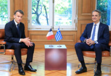 Στο-Μαξίμου-Μητσοτάκης-Μακρόν-για-τις-υπογραφές-για-τη-νέα-αμυντική-συνεργασία-Ελλάδας-–-Γαλλίας