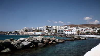 Τραυματισμός-βρέφους-κατά-τον-κατάπλου-πλοίου-στην-Τήνο,-μεταφέρθηκε-στο-Κέντρο-Υγείας