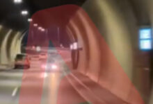 Οδηγούσε με-την-όπισθεν-μέσα-σε-τούνελ-στην-Εθνική-Οδό-Πατρών-–-Πύργου,-δείτε-βίντεο