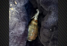 Αστυνομική-επιχείρηση-στην-Κυψέλη:-Εντοπίστηκε-χειροβομβίδα-σε-σπίτι,-συνελήφθησαν-3-άτομα