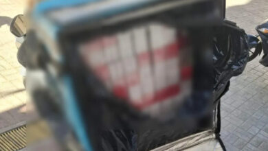 Συνελήφθη-24χρονος-«delivery»-με-λαθραία-καπνικά-στον-Πειραιά
