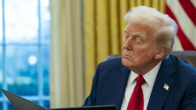 Ο-Τραμπ-συζήτησε-τη-νέα-πρόταση-του-Ιράν-με-τους-συμβούλους-του