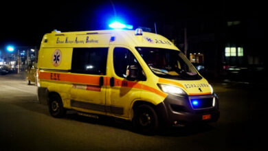 Νεκρή-μητέρα-δύο-παιδιών-σε-τροχαίο-στον-Αλμυρό,-τραυματίστηκε-θανάσιμα-στο-κεφάλι