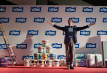 Ο-Μπάμπης-ο-μάστορας-πρωταγωνιστής-στη-νέα-καμπάνια-της-vitex